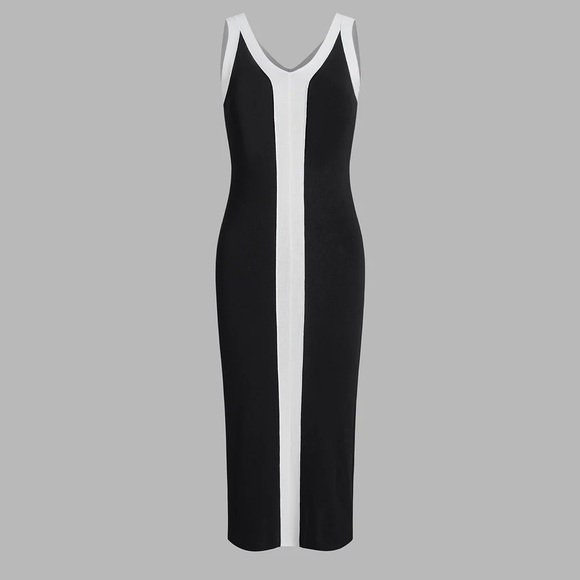 Black and white contrast knit v neck sleeveless midi dress with vented slit - Picture 4 of 11